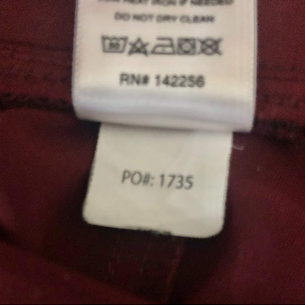 Figs Women's Maroon/Burgundy Scrub Set Sz L - Picture 4 of 7